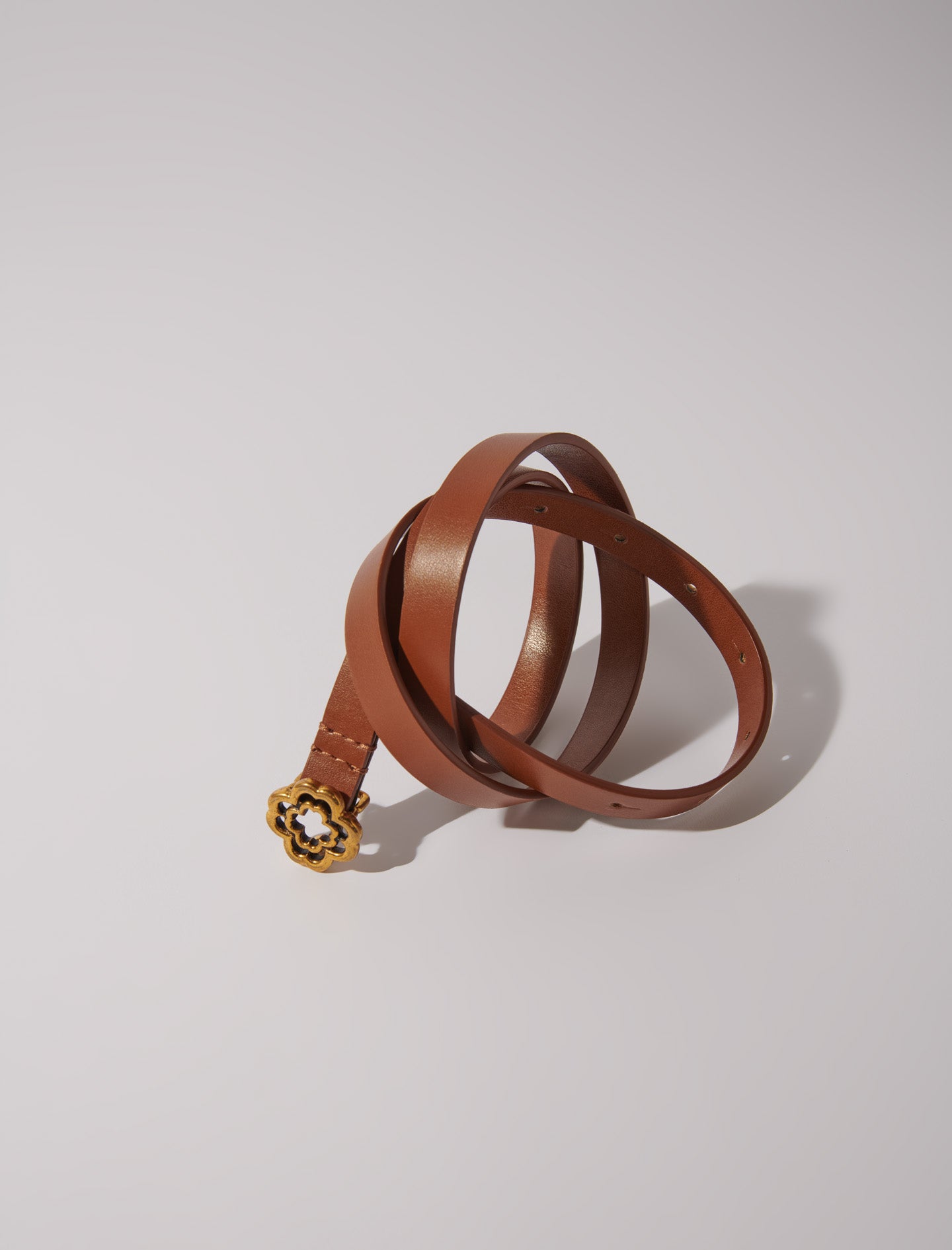 Camel Slim Clover belt