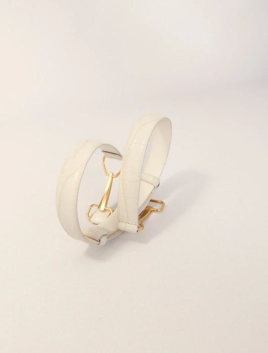 Ecru-Leather belt with horse bit buckle