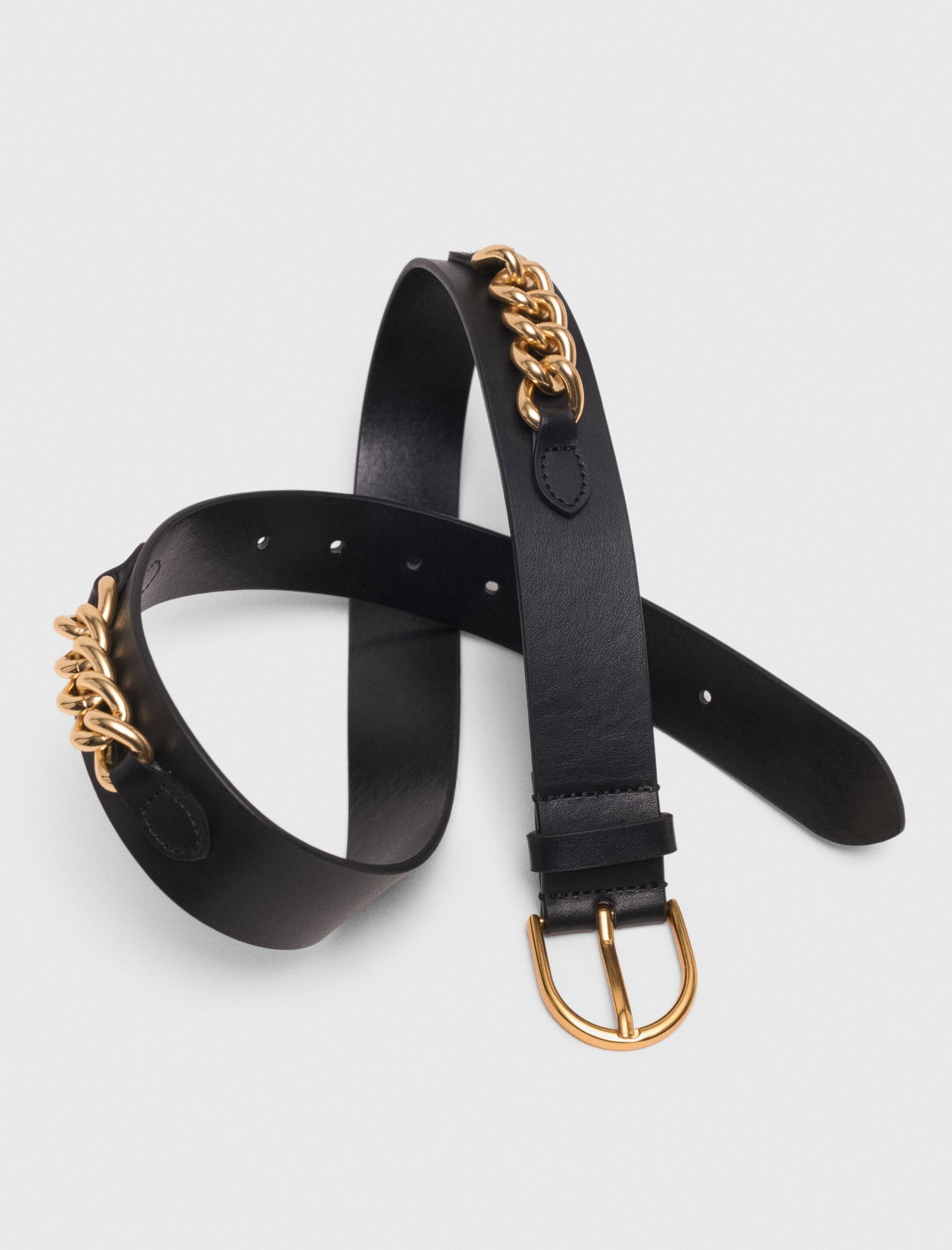 Leather belt with chain details