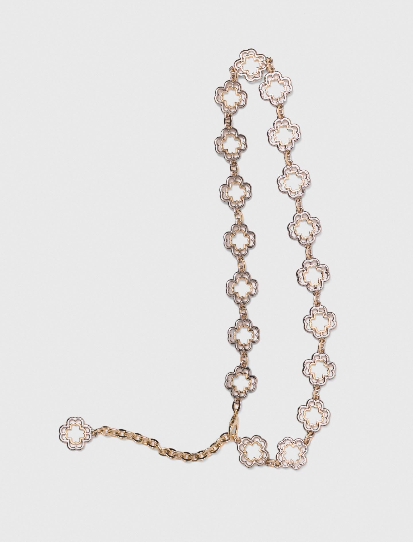 Two-tone Clover chain belt