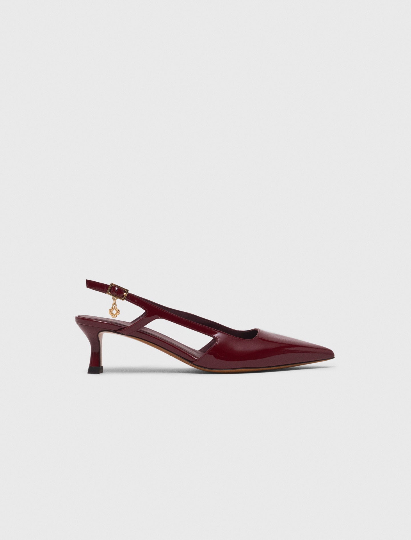 Patent leather slingback pumps Burgundy