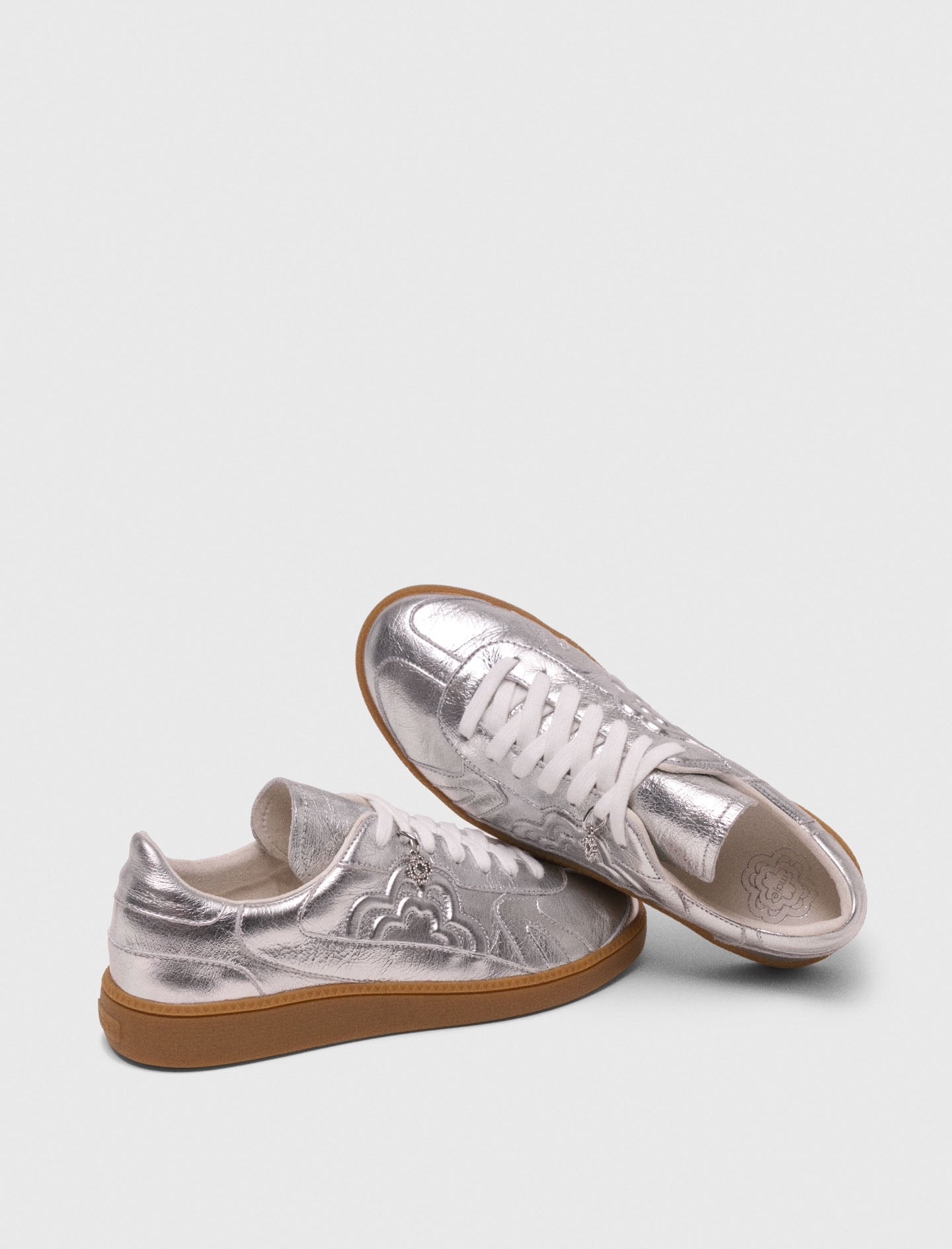 Metallic leather sneakers