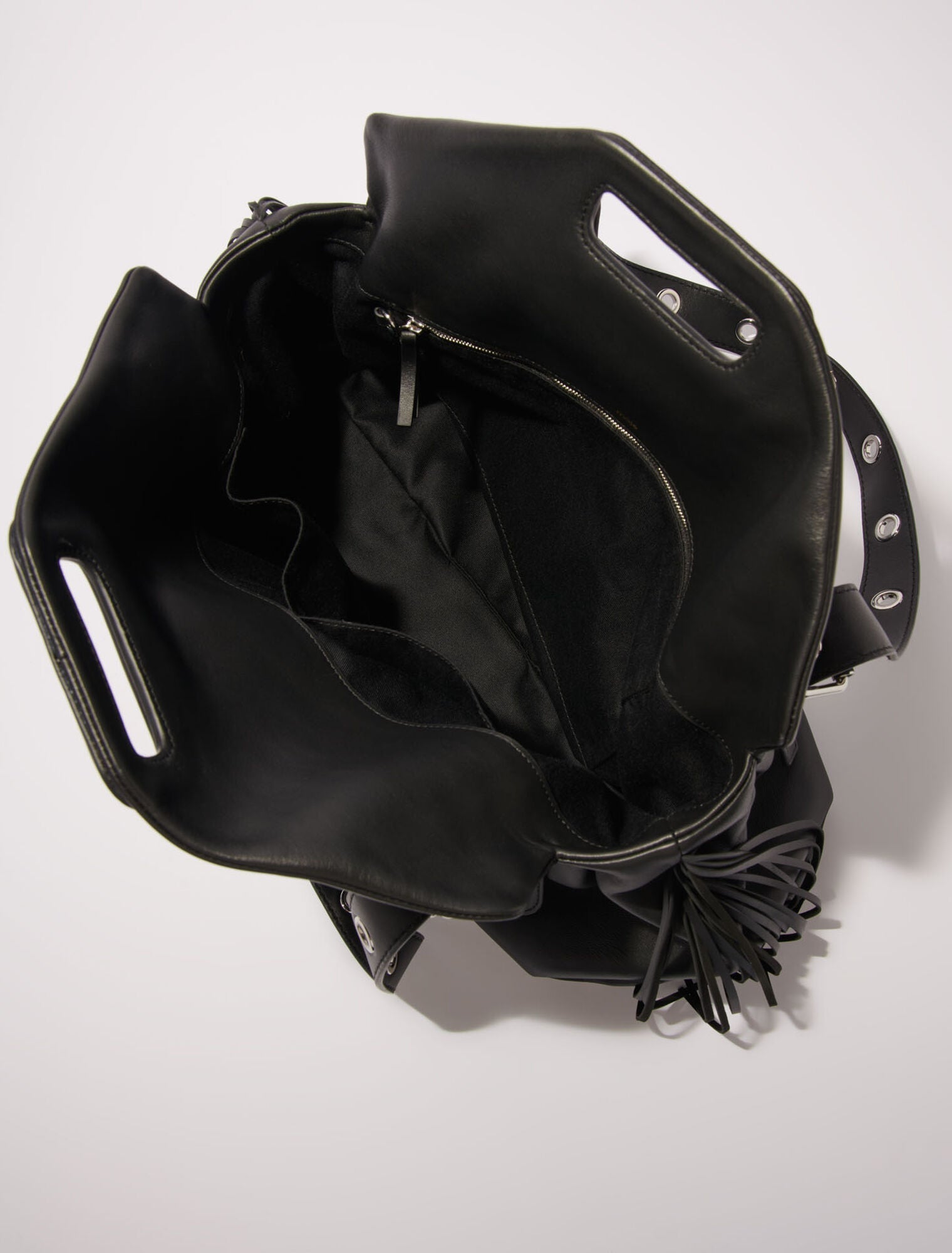 Black   Plain leather Miss M XL bag