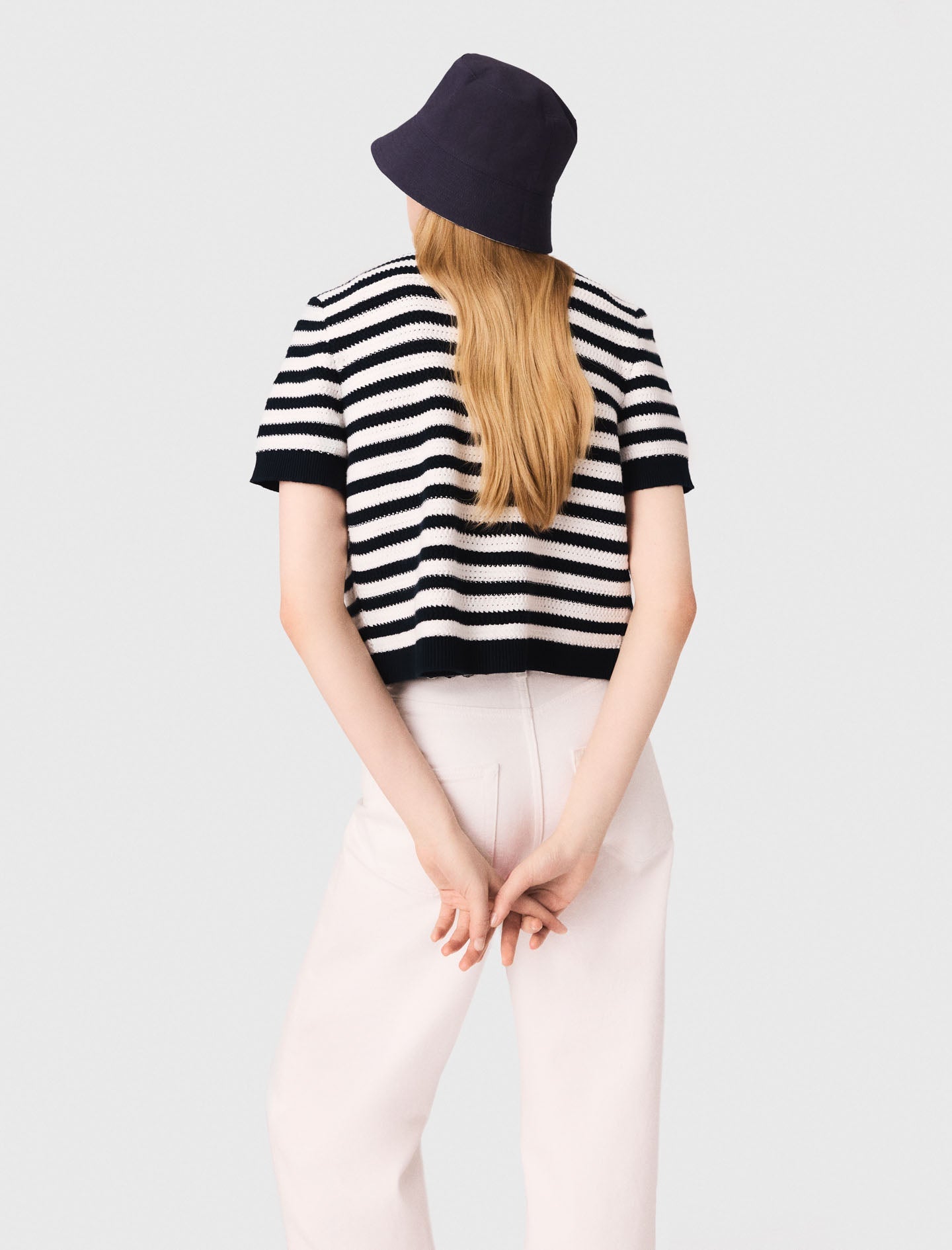 Short crochet cardigan