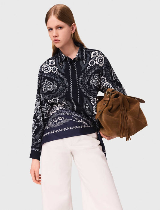 Flowing printed shirt