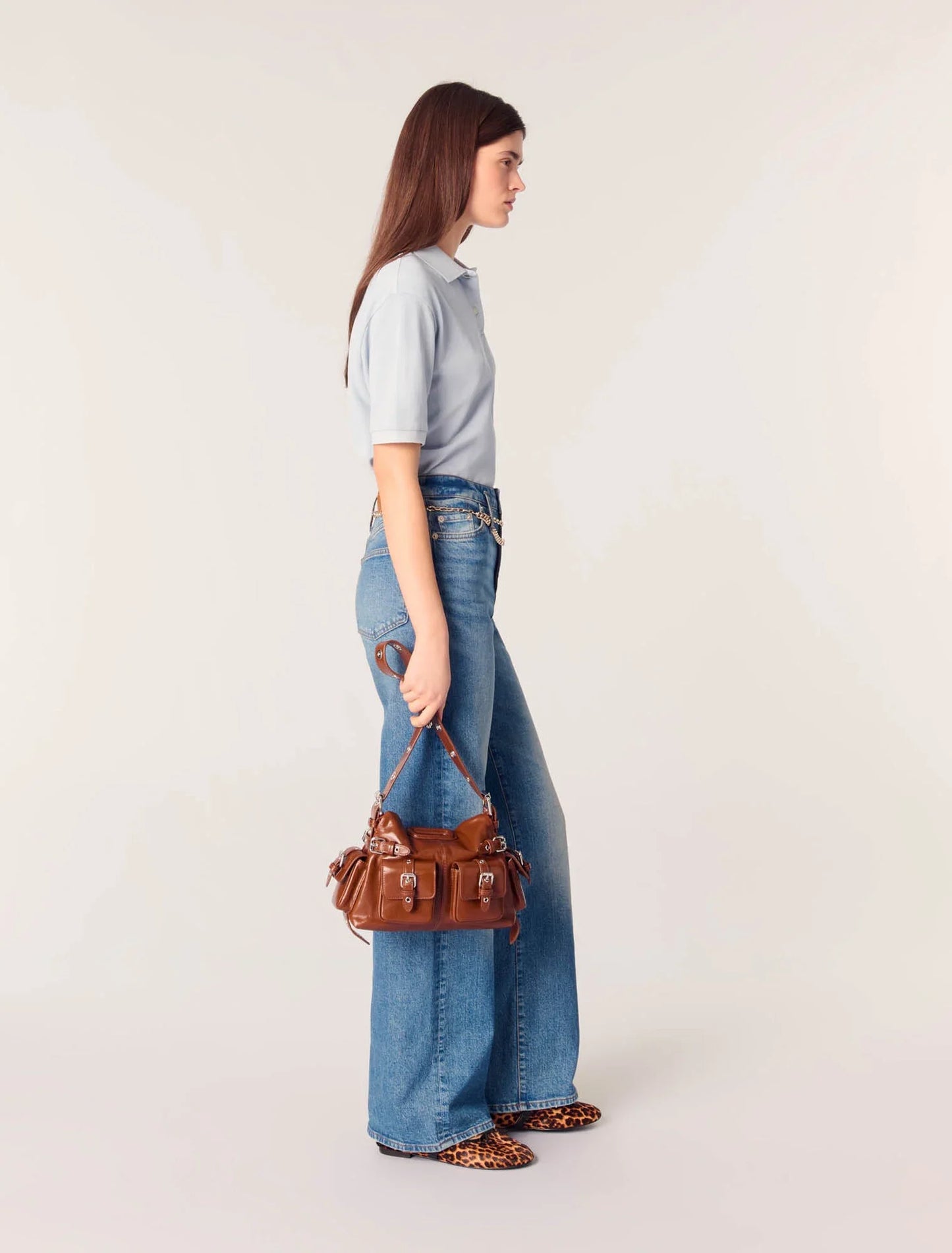 Blue-Jeans with chain-link belt