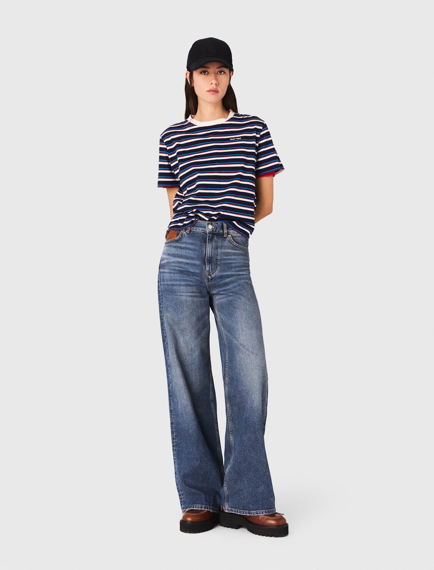 Wide-leg jeans