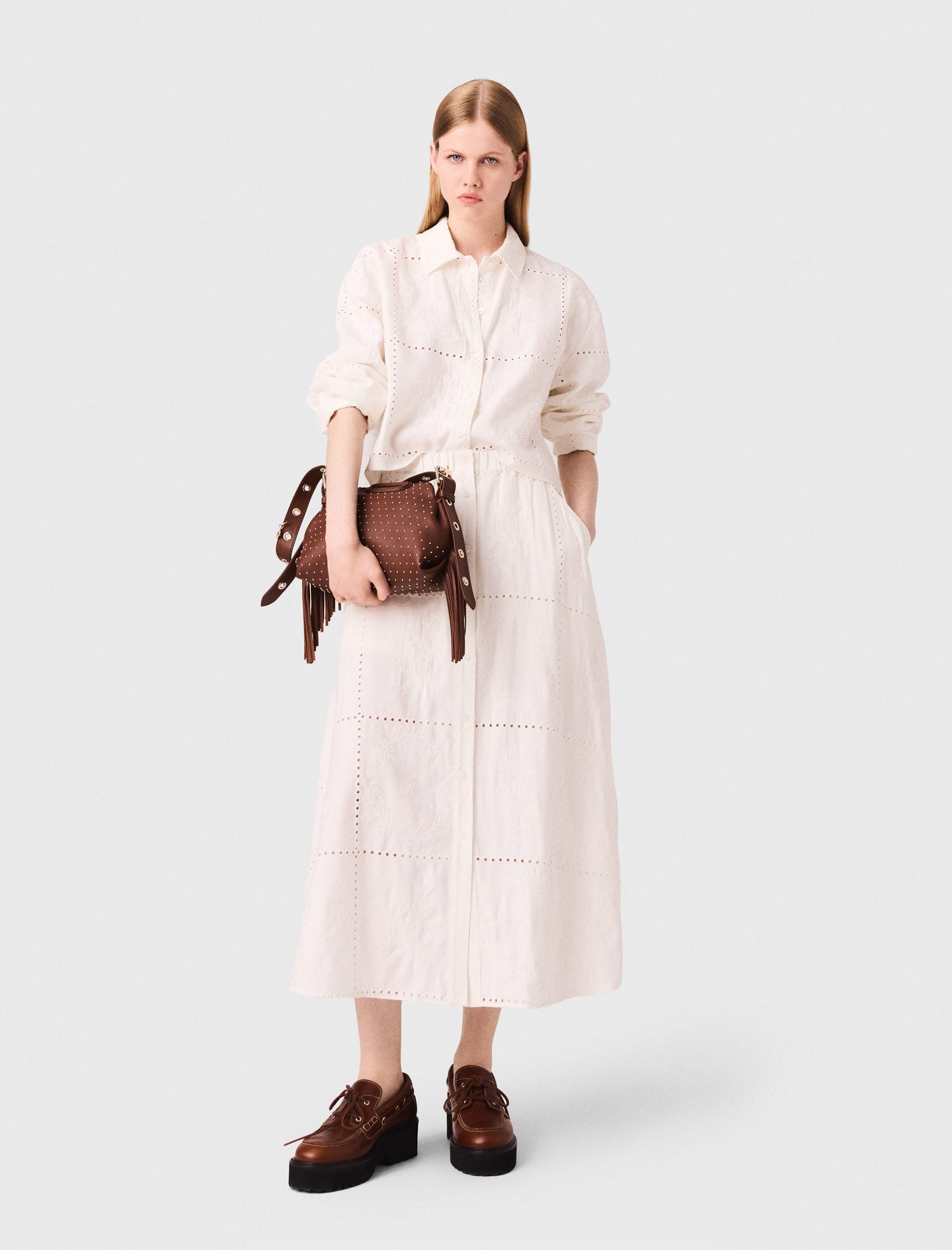 Embroidered midi skirt