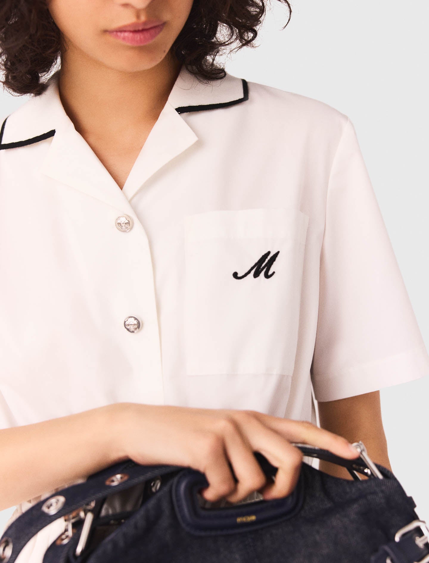 White Short sleeve shirt dress