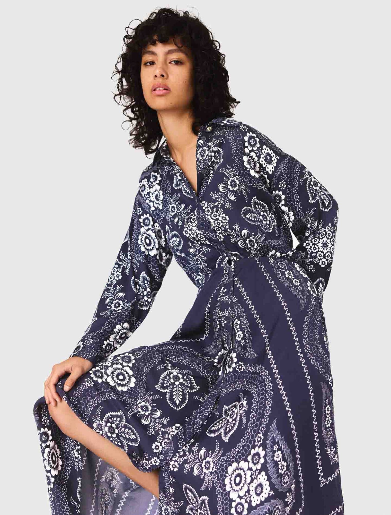 Patterned flowing maxi dress