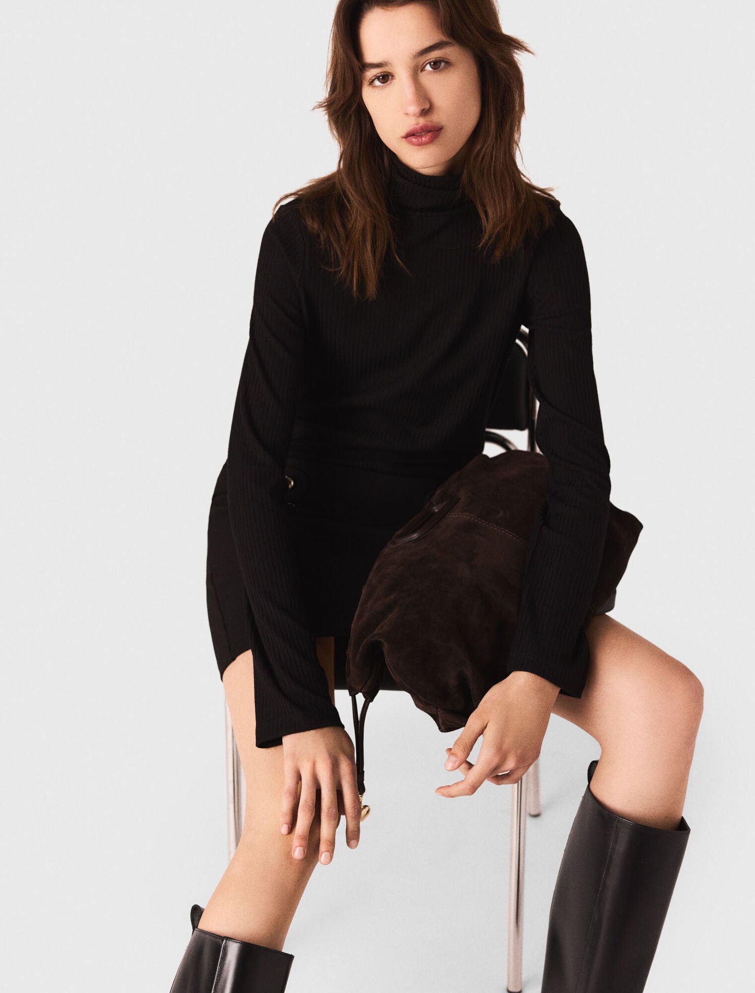 Short high-neck dress