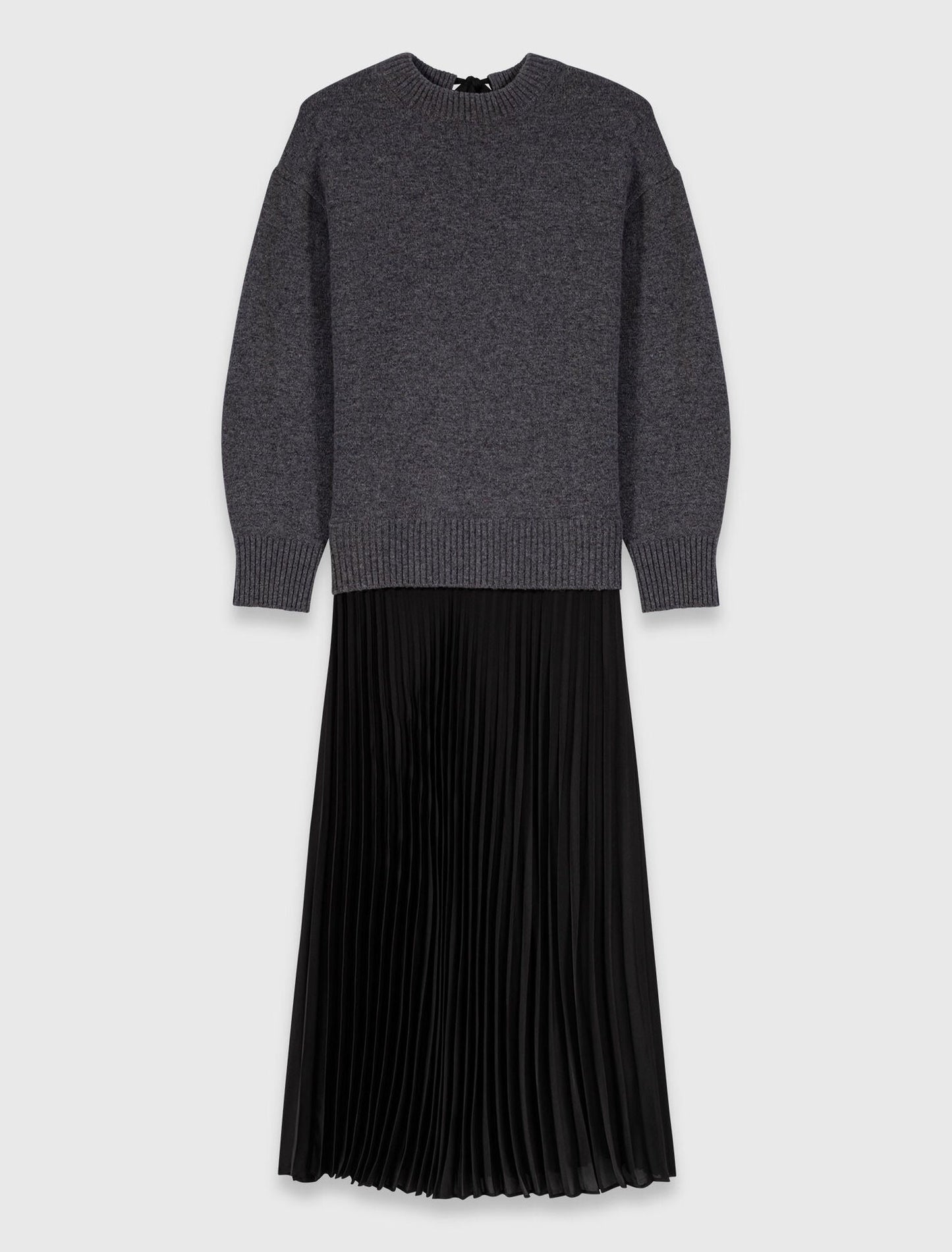 فستان ماكسي باللون الرمادي والأسود