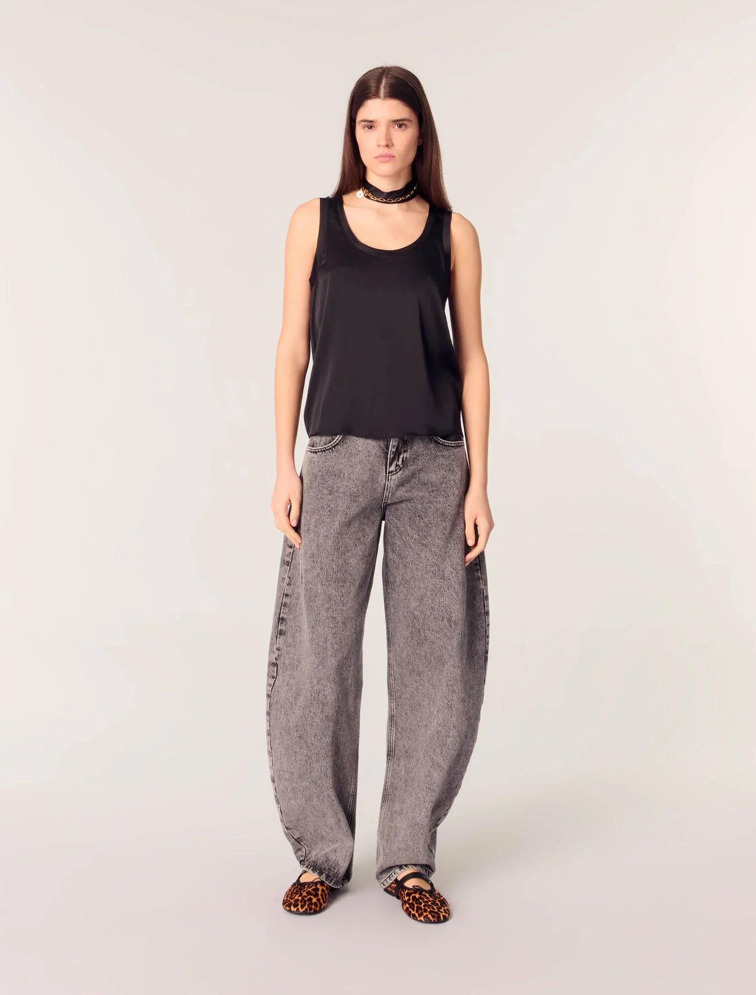 Black-featured-Silk tank top