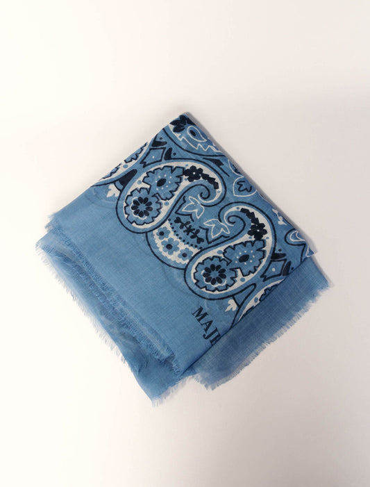 Blue Bandana Print-featured-Bandana Print Shawl