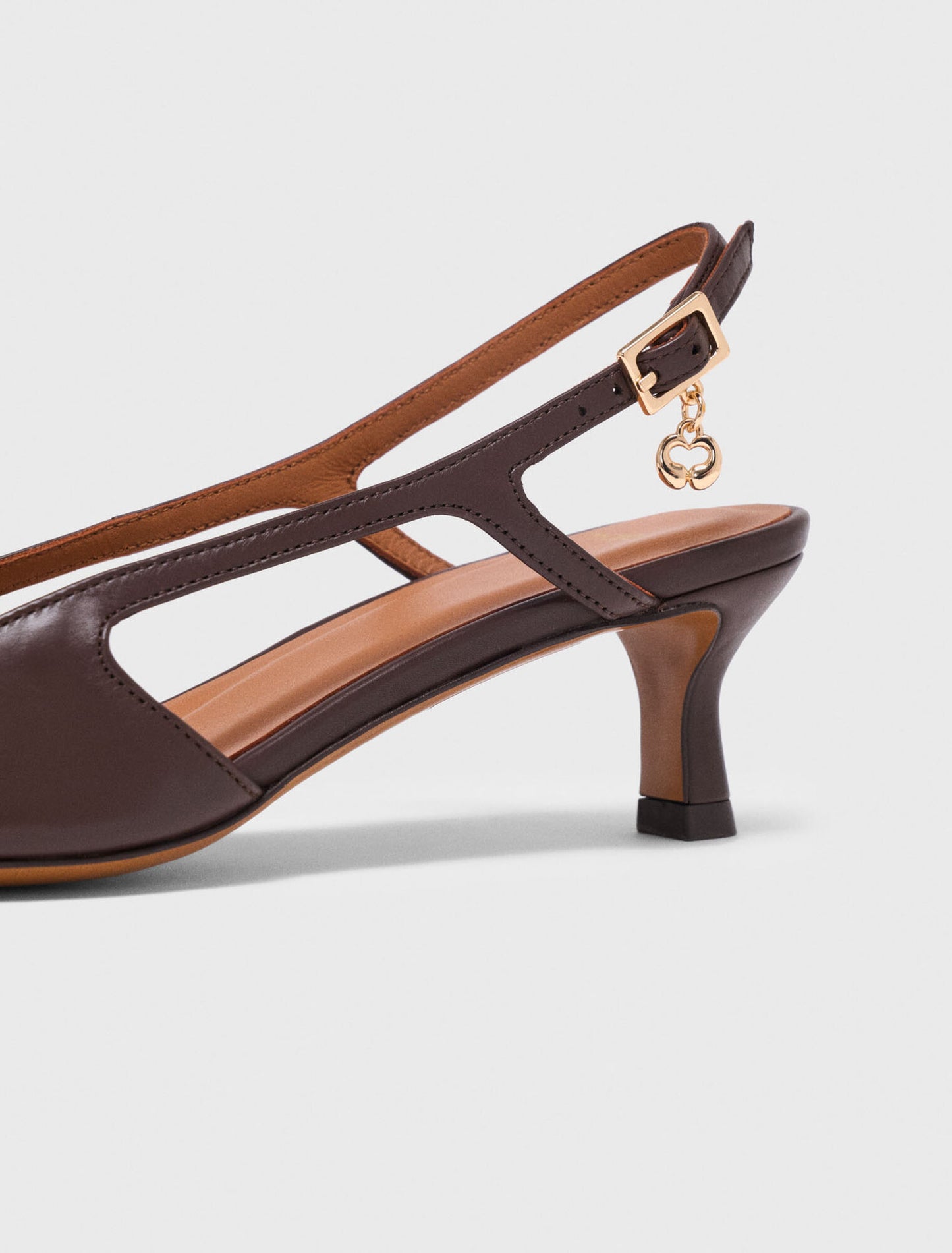 Leather slingbacks Brown