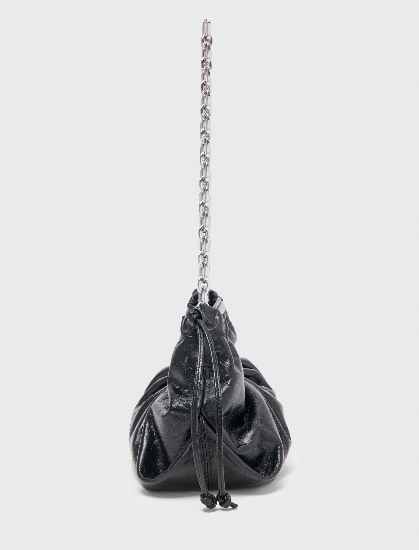Crackled leather Milpli pouch Black