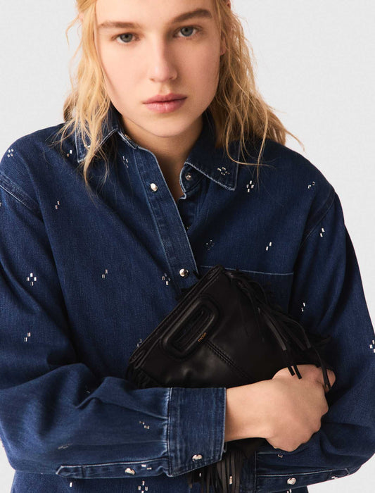 قميص دنيم مزين بأحجار الراين