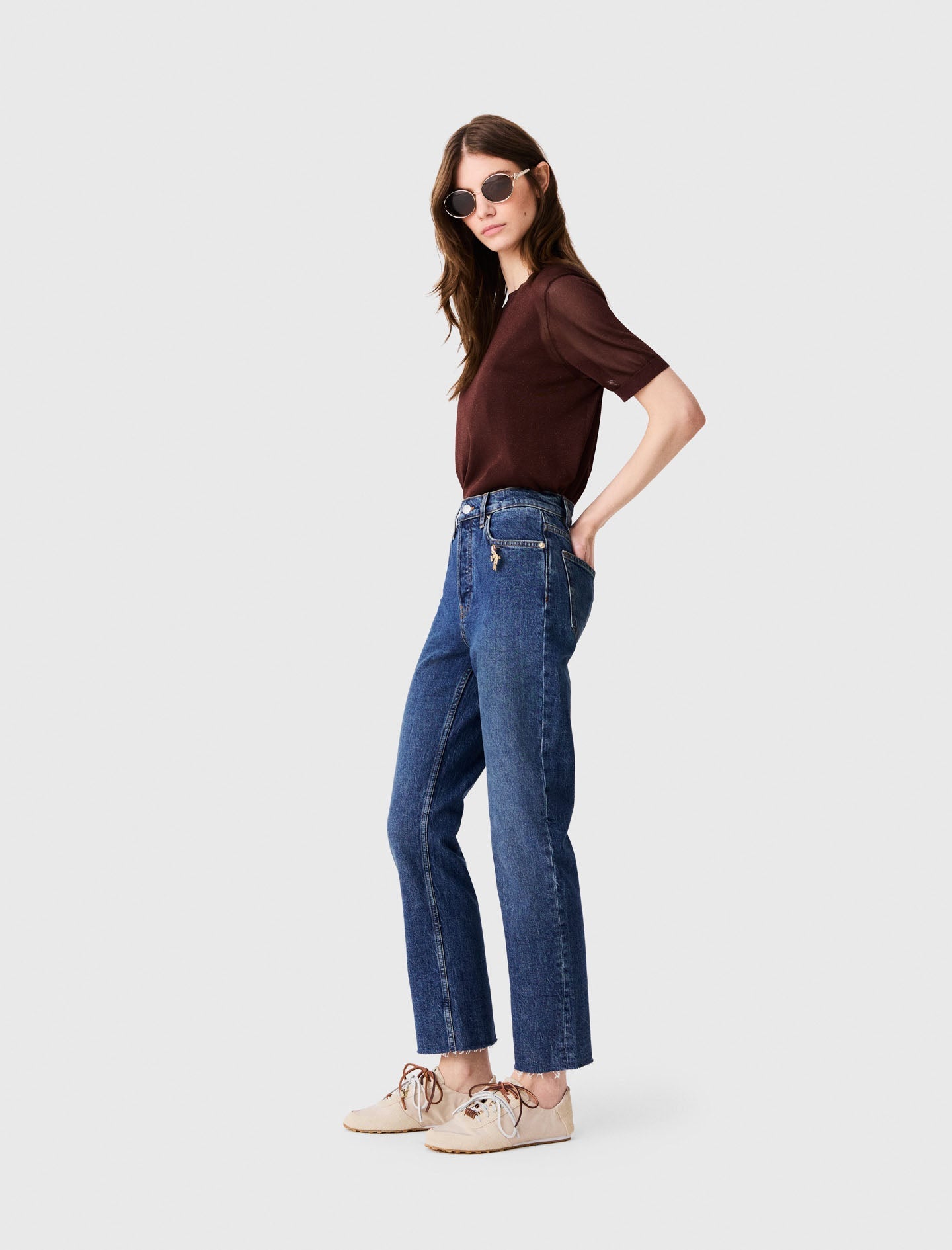 Skinny jeans with brooch Blue