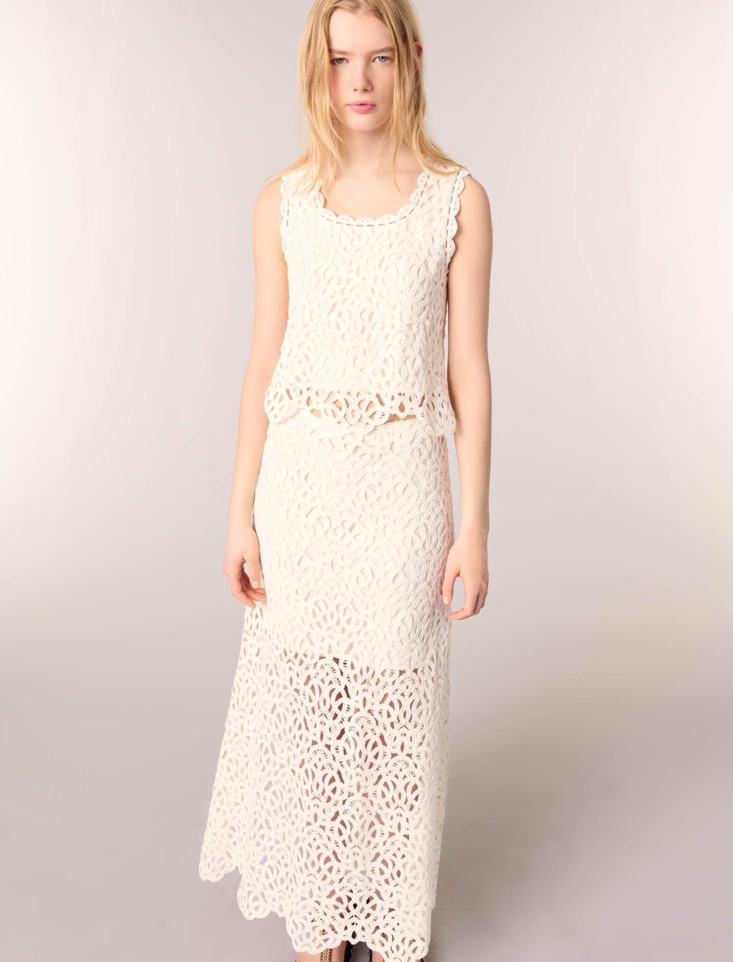 Ecru-Long crochet skirt