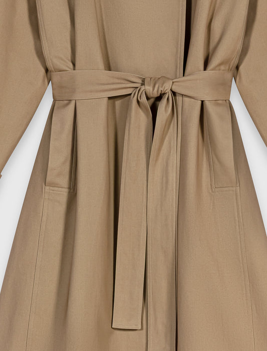 Long belted trench, gold buttons Beige