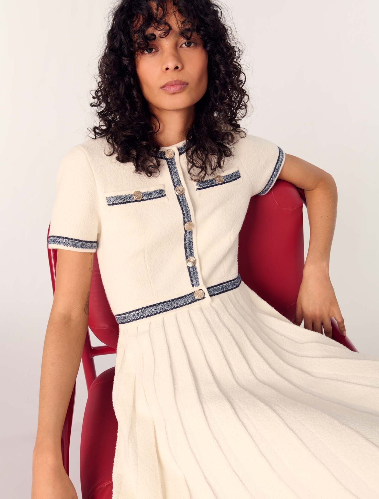 Ecru-Pleated knit short dress