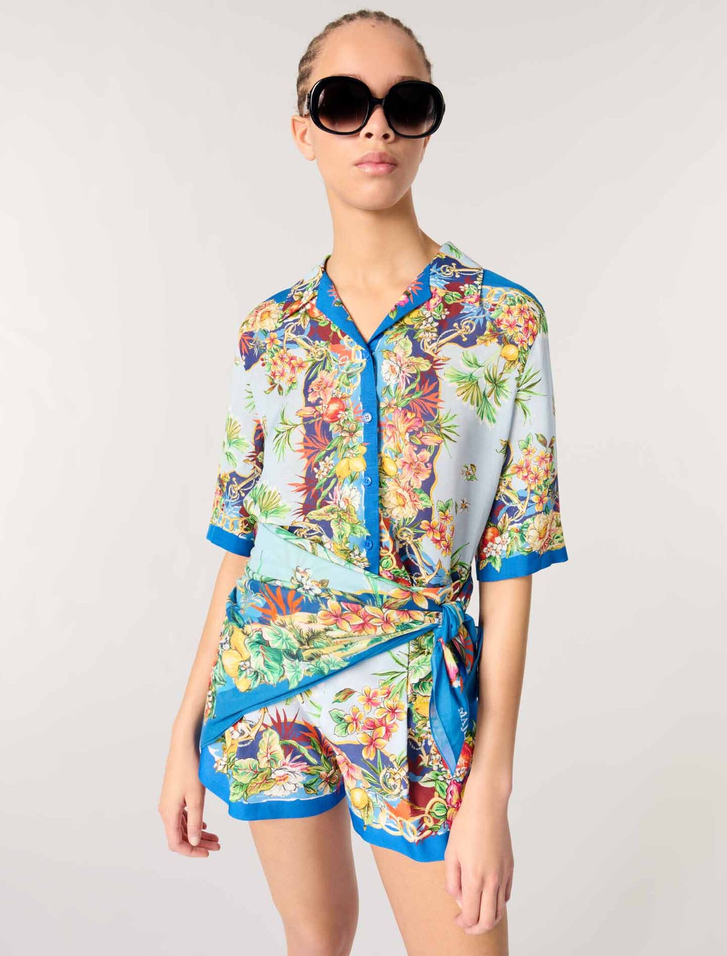Multicolor floral print-Patterned shorts