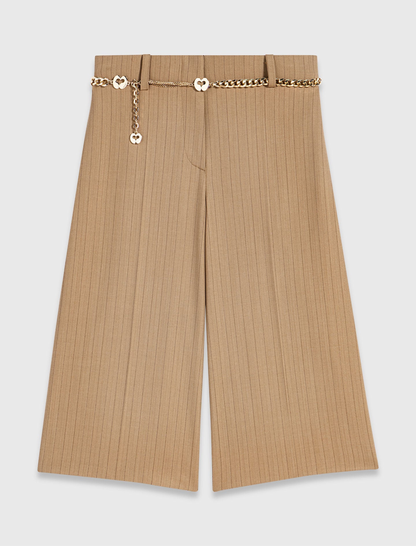 Tailored pleated Bermuda shorts Beige
