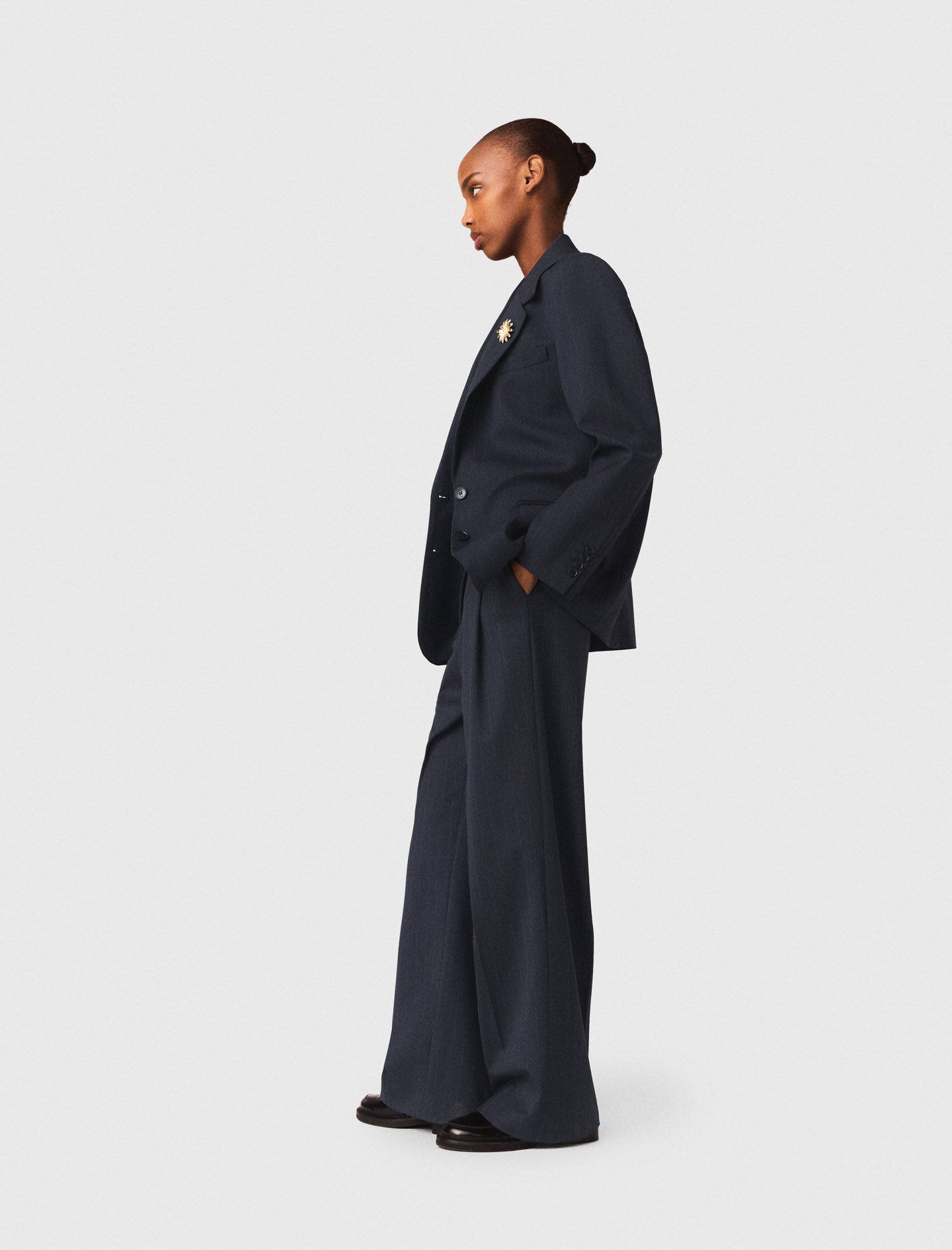 جاكيت بدلة بنمط مخطط